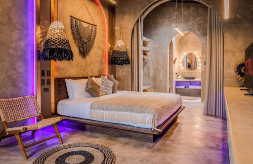 El Nido Villa | Glamorous Pool Villa 2 bedroom