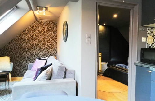 Niederbronn-les-Bains Apartment | Chic Getaway at Glamour et Chic - L'escale with Breakfast