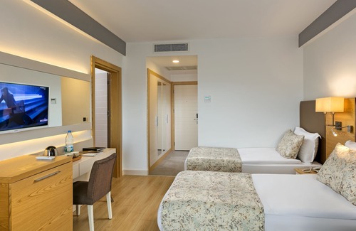 Side Resort | Indulgent Glamour Resort & Spa - All Inclusive Experience