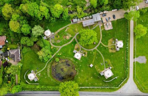 Attleborough Other | Experience Glamp and Tipple Ltd: Pet-Friendly Oceanfront Retreat