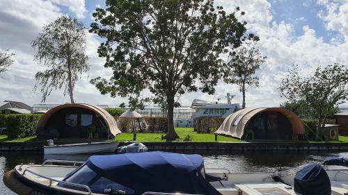 Municipality of Aalsmeer Other | Unique Glamping Experience by the Water Near Amsterdam