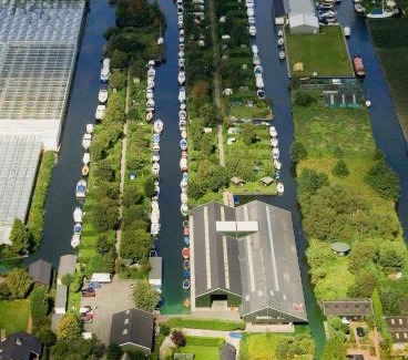 Municipality of Aalsmeer Other | Unique Glamping Experience by the Water Near Amsterdam