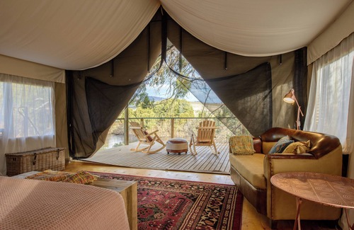 Gretna Cabin | Truffle Lodge: Delightful Dinner, Bed & Breakfast Retreat