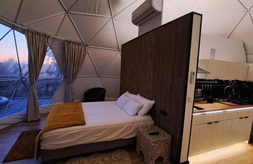Abrantes Other | Eco-Friendly Retreat with Oceanfront Views & Spa Services