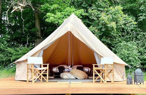 Anthisnes Other | Exceptional Glamping at Chateau de La Chapelle with Ocean Views