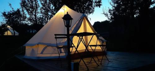 Cisnadioara Other | Family-Friendly Glamping at Cisnadioara for Nature Lovers
