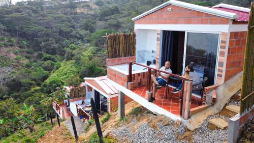 Aratoca Other | Pet-Friendly Glamping Clavellinas with Breakfast & Hot Tub