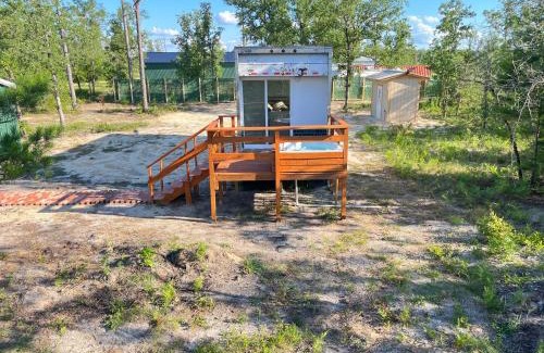 Fountain Other | Unique Glamping Container Stay with Hot Tub & Pet Friendly