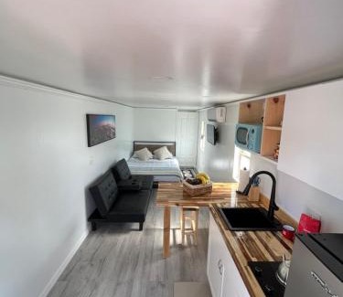Fountain Other | Unique Glamping Container Stay with Hot Tub & Pet Friendly