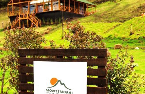 Suesca Other | Romantic Glamping Getaway with Hot Tub and Dining