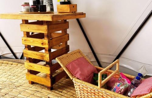 Suesca Other | Romantic Glamping Getaway with Hot Tub and Dining