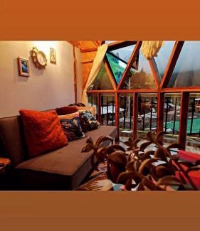 Ibague House | Pet-Friendly Glamping Ibanazk: Perfect for Family Getaways