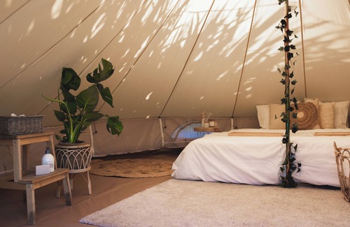 Ingelmunster Other | Experience Glamping at La Ferme Tent II – Book Your Stay!