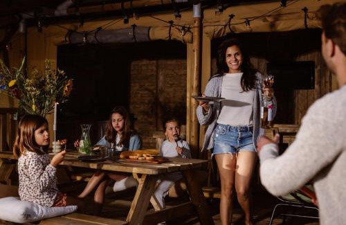 Vierhuizen Other | Experience Glamping Lauwersmeer: Pet-Friendly Retreat