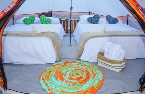 Leona Vicario Cabin | Experience Relaxation at Mama Loo.mm with Pool & Spa