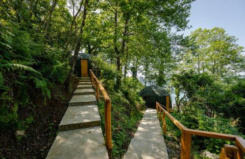 Kvariati Other | Oceanfront Glamping Martini Kvariati with Pool & Hot Tub