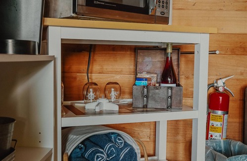 Tillicum Cabin | Pet-Friendly Glamping Retreat on Puget Sound - Ocean View Cabin