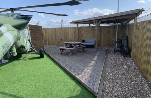 Boston Apartment | Experience Glamping Pod Helicopter: Guest Rated 10/10!