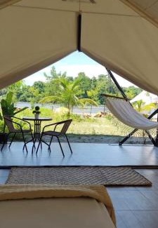 Mompiche Other | Glamping premium vista al río Isla Portete