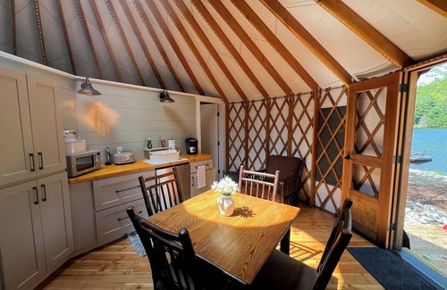 Warrensburg House | Glamping Private Lake Escape - Shoreline Yurt @ Daggett Lake
