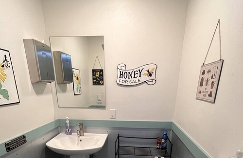 Navasota RV Rental | Unique Glamping Resort Tent Experience on a Honey Farm