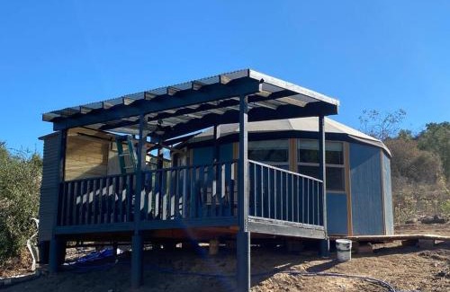 Valley Center House | Cozy Glamping Sky Dome Yurt - Pet-Friendly Retreat