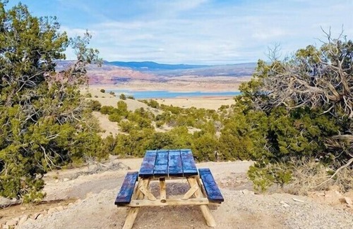 Youngsville Apartment | Inviting Glamping Studio Room with Lake Views & Pool Access