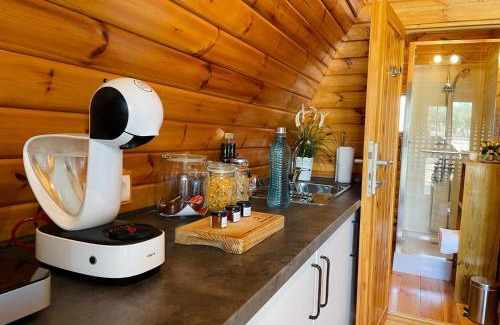 Sao Vicente do Paul House | Tranquil Glamping Turquesa: Relax in a Cozy Wood House