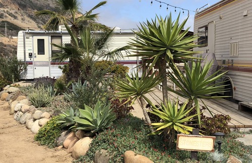 Ensenada House | Scenic Glamping Experience with Spa and Breakfast Included