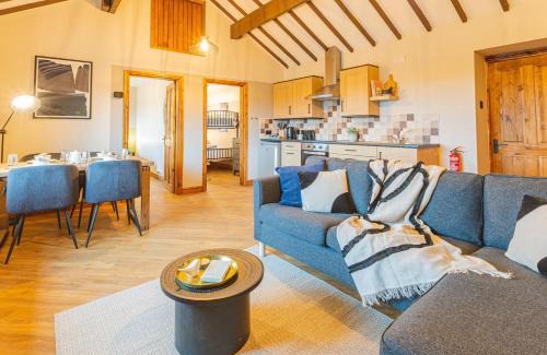 Dwyran Resort | Family-Friendly Glan Morfa Lodge Retreat for Memorable Getaways