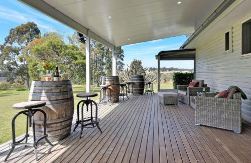 Pokolbin House | Charming Glandore Estate Homestead: Pet & Child Friendly Stays