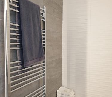 Markdorf Apartment | Experience Glanzvoller: Your Coastal Retreat Awaits
