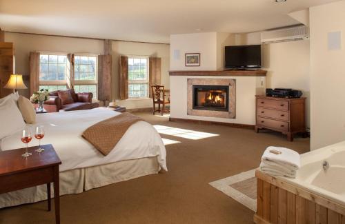 Fogelsville Hotel | Discover Glasbern: Pet-Friendly Retreat with Ocean Views
