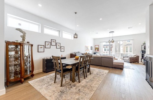 Shady Acres House | Explore the Glass Castle: Pet-Friendly 4-Star Retreat