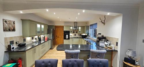 Arrochar House | Experience Gleann Fia House: 4-Star Pet-Friendly Retreat