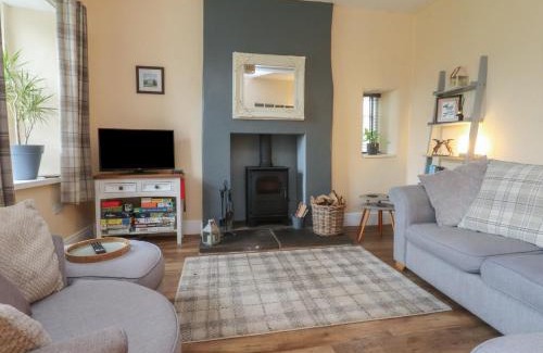 Skipton House | Glebe Cottage: Family-Friendly Retreat with 5-Star Comfort