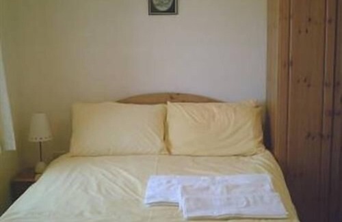 West Barkwith Other | Inviting Glebe Farm Apartments with Breakfast & Child Care