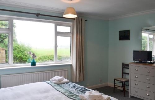 Market Rasen House | Pet-Friendly Retreat at Glebe Farm Bungalow with Hot Tub