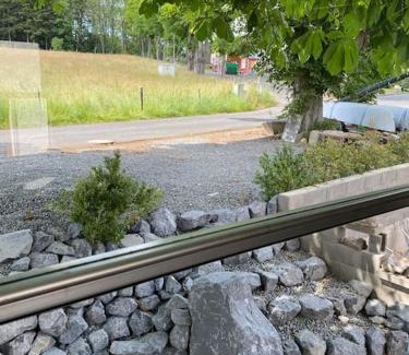 Schmidtheim House | Enjoy a Relaxing Stay at Gleis 2 with Sauna & Hot Tub