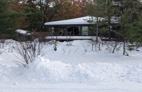 Glen Arbor Cottage | Scenic Glen Arbor Retreat on Sleeping Bear Bay
