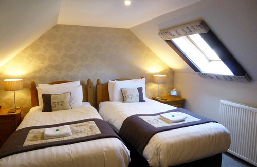 Clova Hotel | Experience Glen Clova Hotel: 5-Star Stay with Top Amenities
