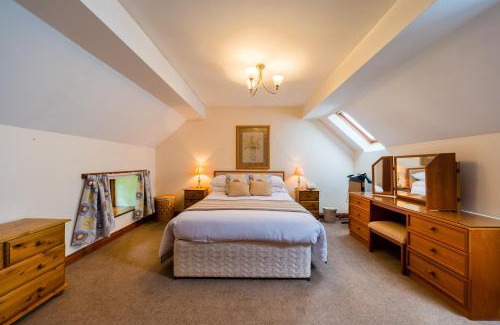Usk Hotel | Discover Glen-Yr-Afon House Hotel: Pet-Friendly Comfort