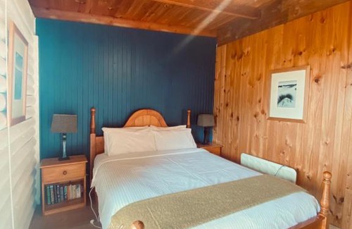 Glenaire House | Pet-Friendly Glenaire Cottages with Ocean Views & Hot Tub