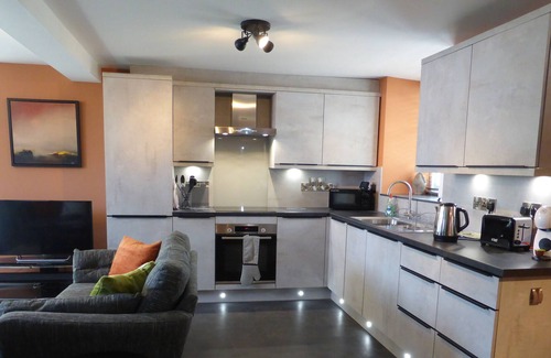 Aberaeron Apartment | Glenara: Luxury Holiday Apartment in the centre of Aberaeron