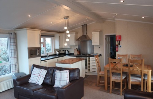 Spean Bridge Ski Chalet | Family-Friendly Retreat at Glendale Range Harris Lodge
