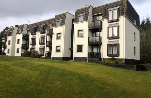 Gleneagles Apartment | Gleneagles Apartment: 4-Star Retreat, Pet & Child Friendly