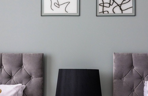 Leicester House | GLENFIELD BUNGALOW