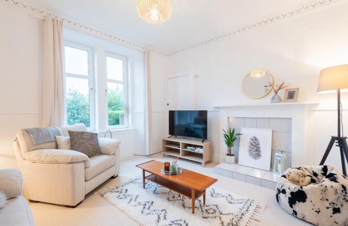 Kirriemuir House | Delightful Glengate - Family & Pet Friendly in Kirriemuir