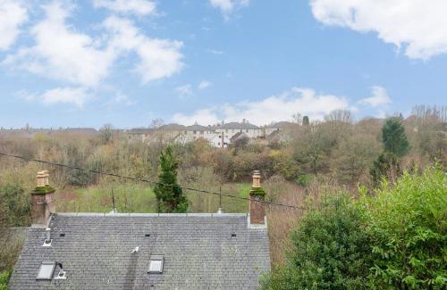 Kirriemuir House | Delightful Glengate - Family & Pet Friendly in Kirriemuir