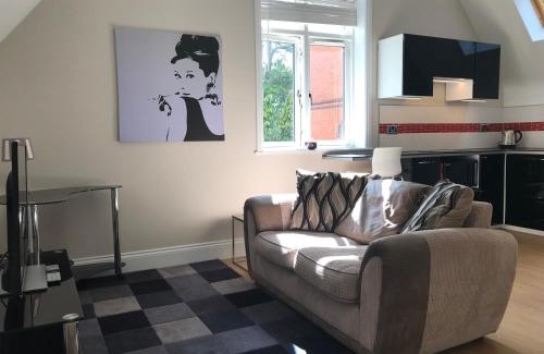 Hampton-in-Arden Bed & Breakfast | Welcoming Glenlyon Bed and Breakfast with Kitchen Access